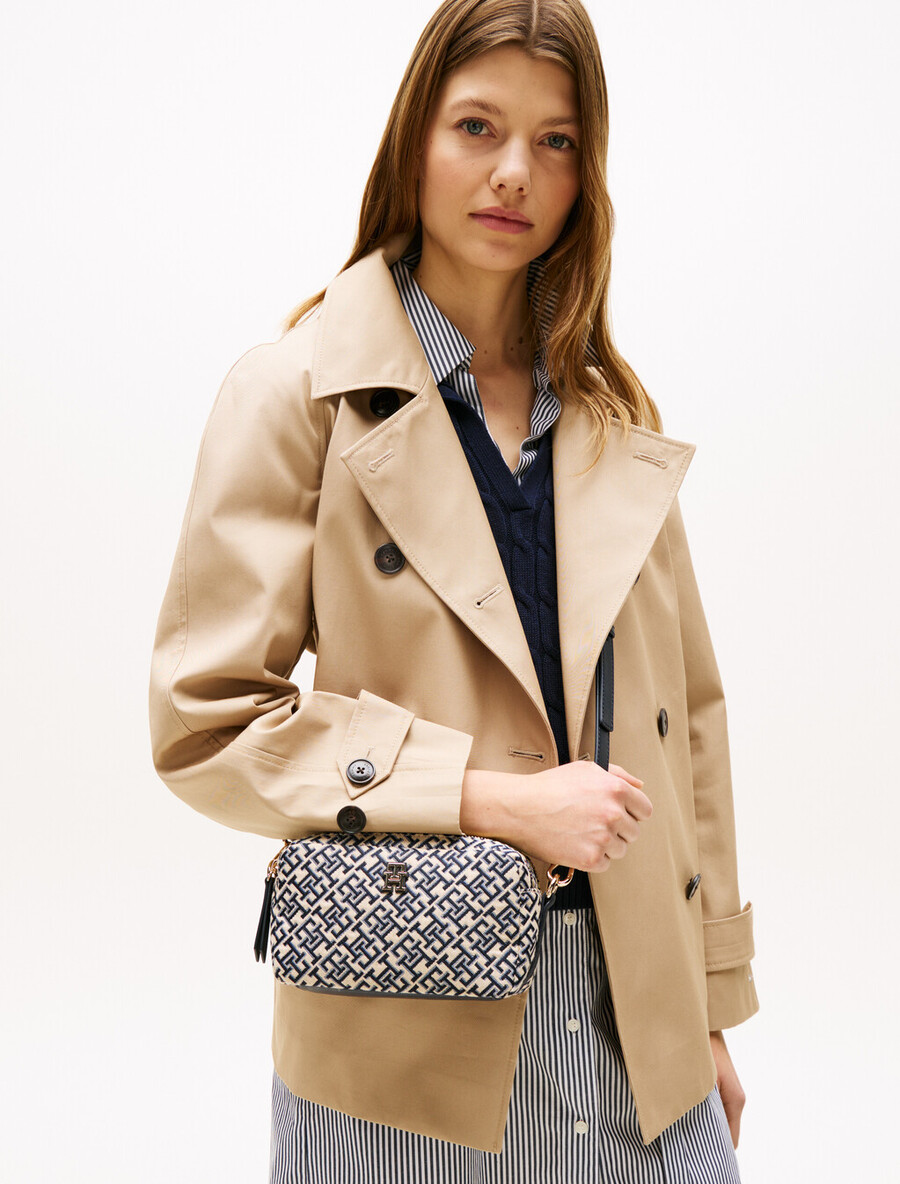 th monogram jacquard kameratasche