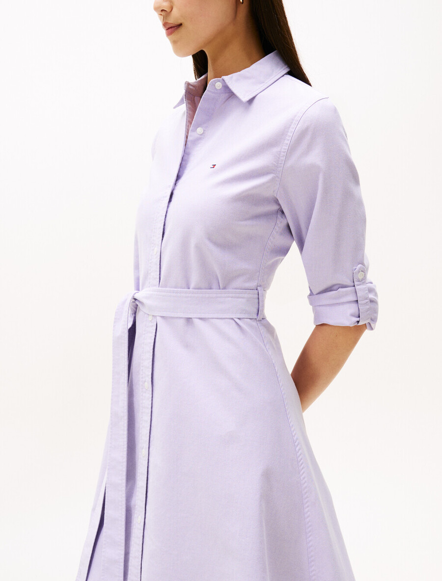oxford-kleid in asiatischer passform