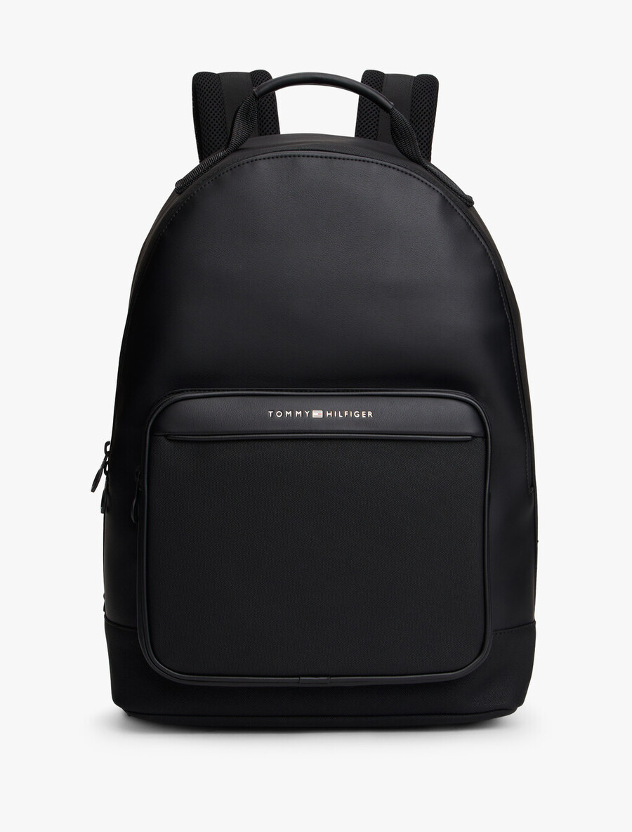 rucksack mit metalllogo