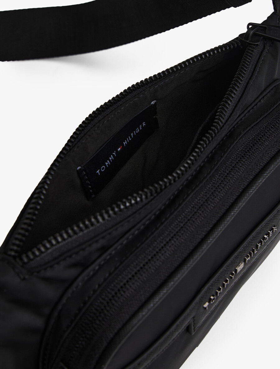 bauchtasche aus recyceltem polyester
