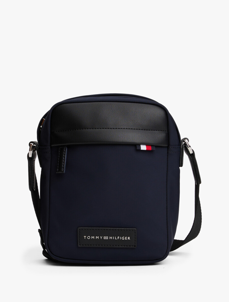 reportertasche mit logo-patch umhängetasche