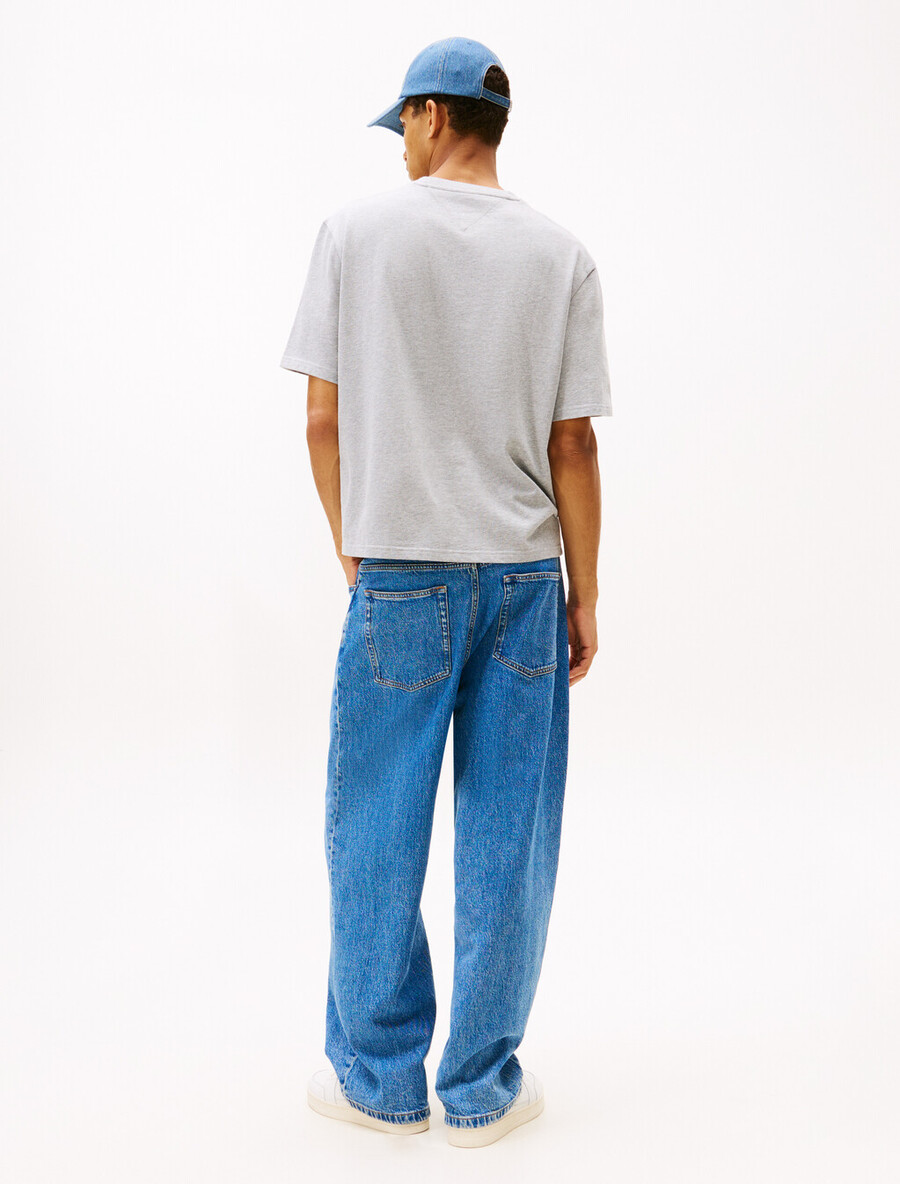 t-shirt mit flaggen-aufdruck im 90er-jahre-stil