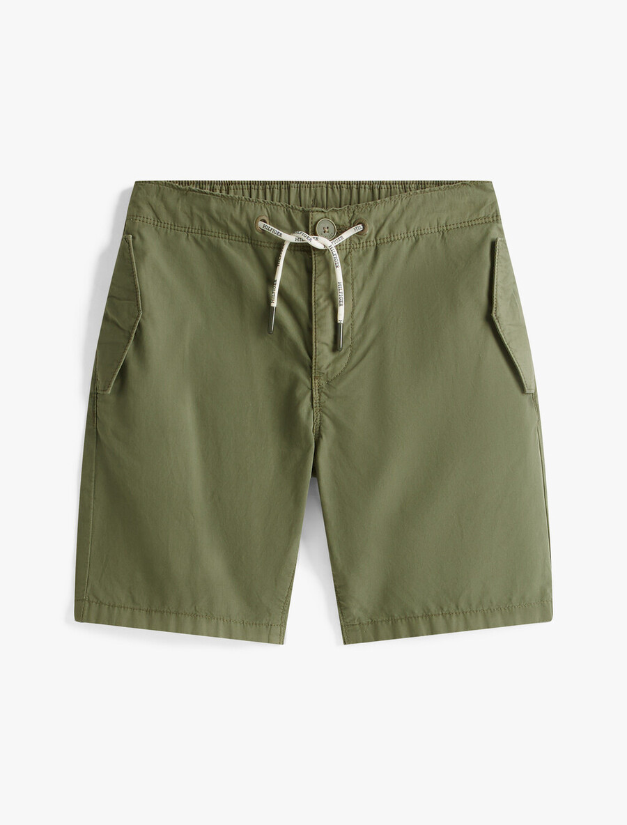 jungen fallschirmkurz